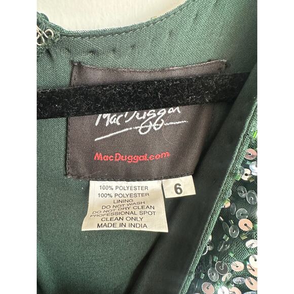 Mac Duggal 5489 Green Sequin Gown NWT Size 6 - Picture 8 of 13